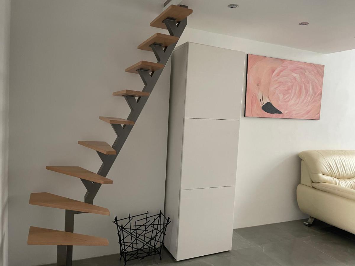 Luxury 60M2 Appartement In Wilhelmstadt Berlin Exterior photo